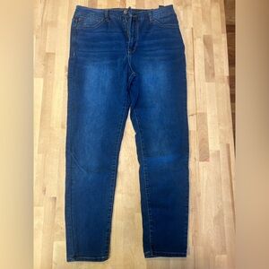 Stylish Indigo Women's Skinny Jeans